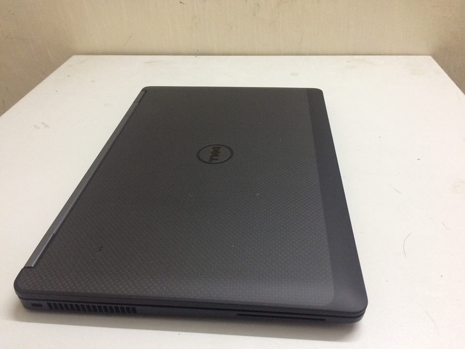 HP 840 G2..I7 5600..FUH....DELL 7240 I5 4300..DELL E7470 I7 6600...HP Folio..9480..I5 4310..SSD 256G - 15