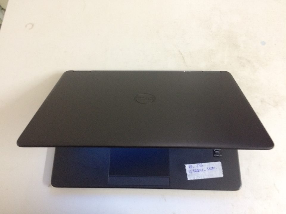 DELL E5270..I5 6300..8G....DELL E7250..I7 5600 256G..DELL XPS 12 I5 4200..8G..DELL 7548..I7 5500..8G - 2