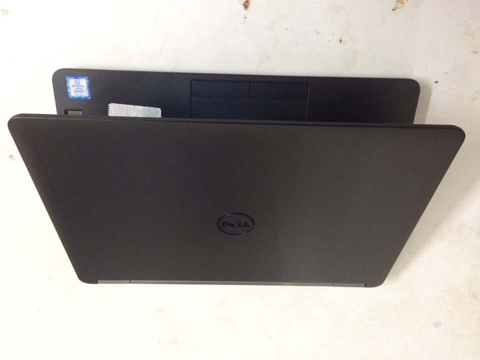 DELL E5270..I5 6300..8G......DELL XPS 12 I5 4200..SSD 128G....DELL Latitude E7370..M5...8G..SSD 256G - 12