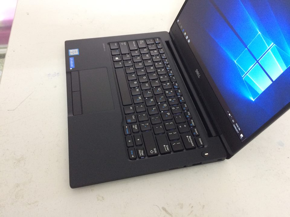 DELL E5270..I5 6300..8G......DELL XPS 12 I5 4200..SSD 128G....DELL Latitude E7370..M5...8G..SSD 256G - 1