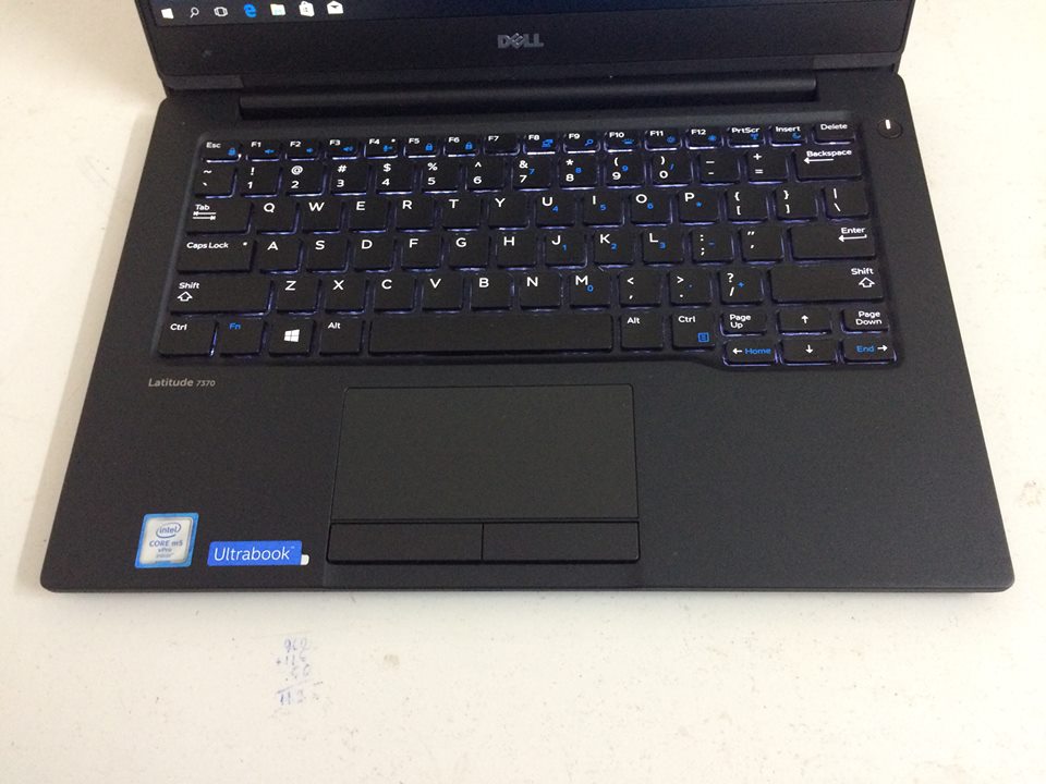 DELL E5270..I5 6300..8G......DELL XPS 12 I5 4200..SSD 128G....DELL Latitude E7370..M5...8G..SSD 256G - 2