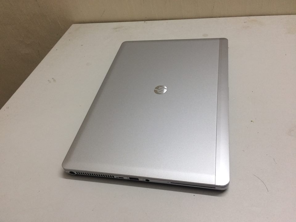 IBM X1 CABON I7 6600..RAM 16G..HP Spectre x360 I7 6500..HP 9480 I7 4600..8G..DELL E7450 I5 5300..8G. - 15