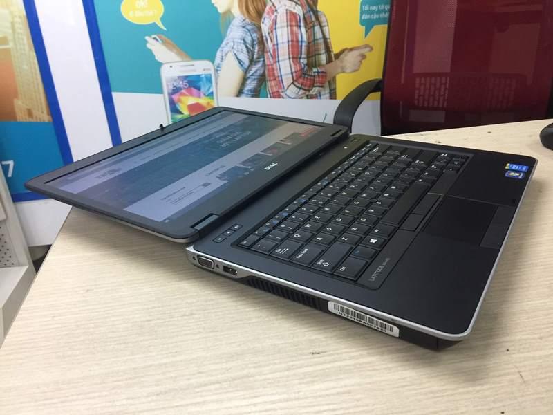 Laptop cu Dell Latitude E6440 Core i5 4300M (2).