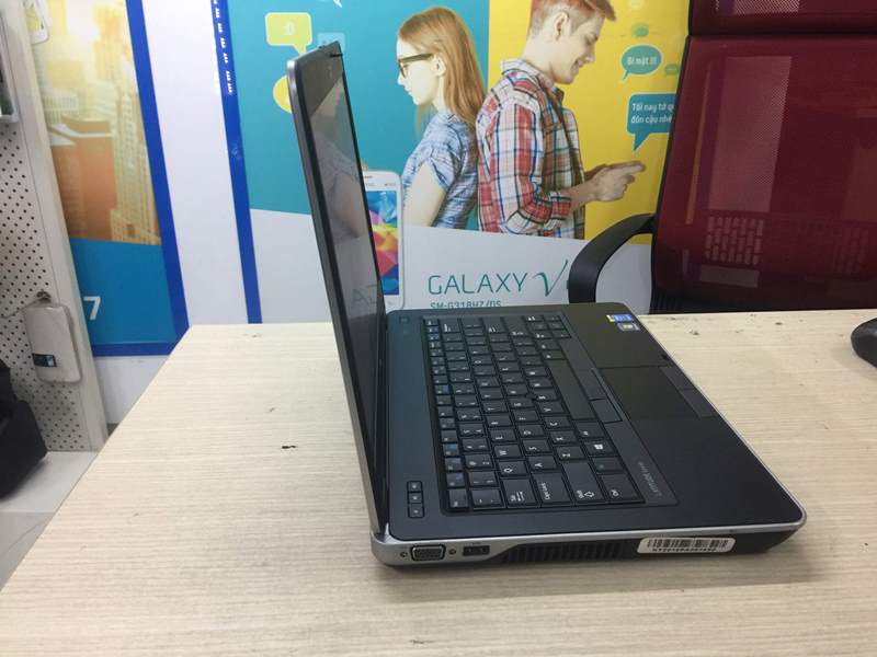 Laptop cu Dell Latitude E6440 Core i5 4300M (4).