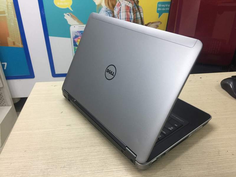 Laptop cu Dell Latitude E6440 Core i5 4300M (10).