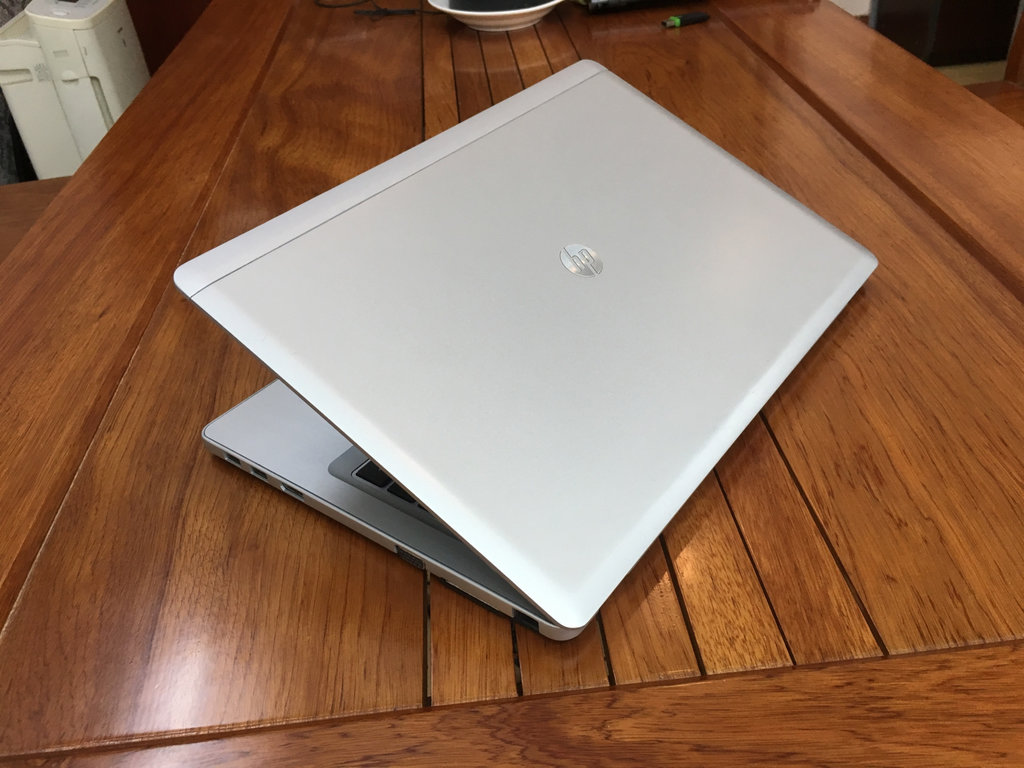 HP ELITEBOOK 9470M 8.