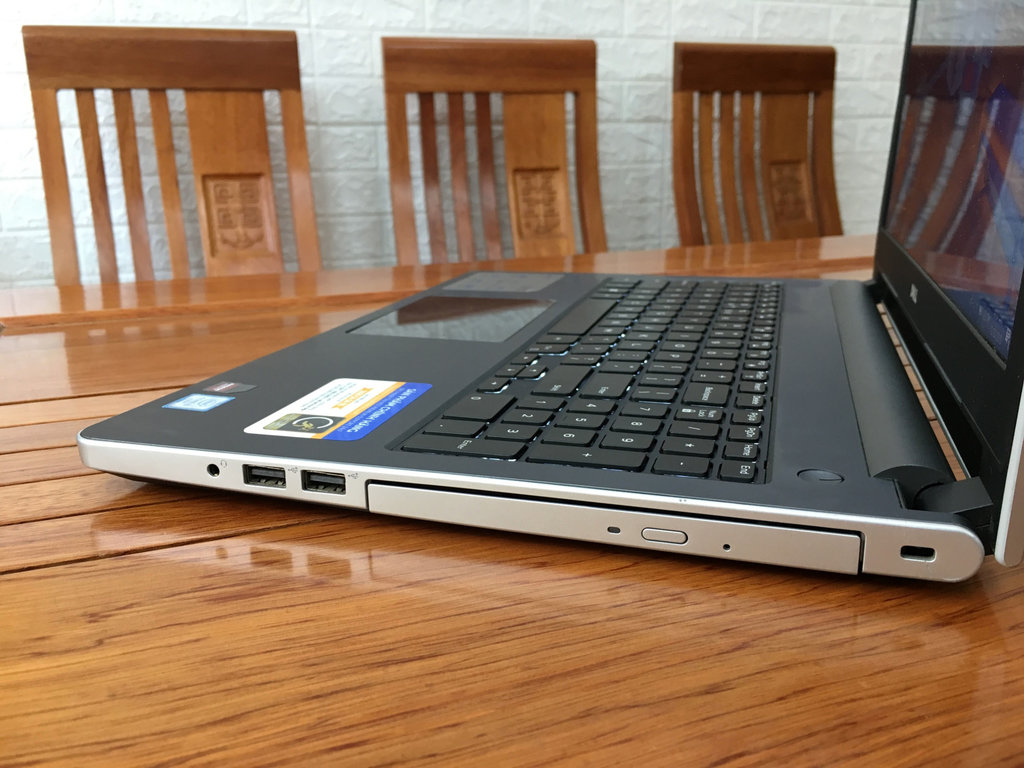 DELL INSPIRON N5559 6.