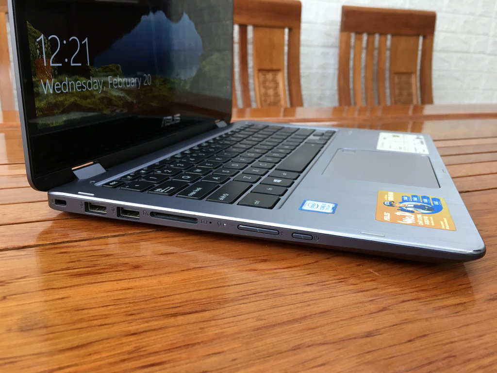 ASUS VIVOBOOK TP410UA 8.