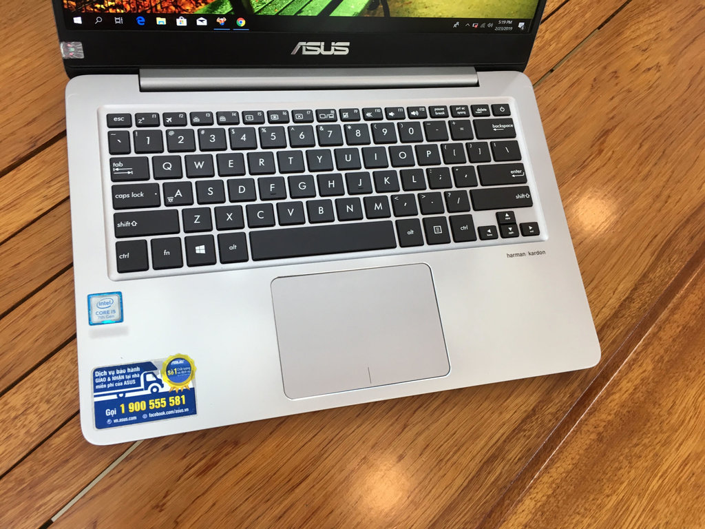 ASUS ZENBOOK UX410UA 4.