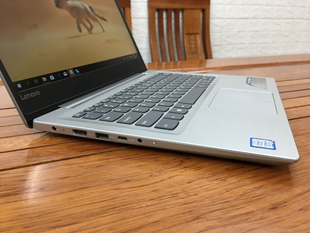 LENOVO IDEAPAD 320S-14IKB 8.