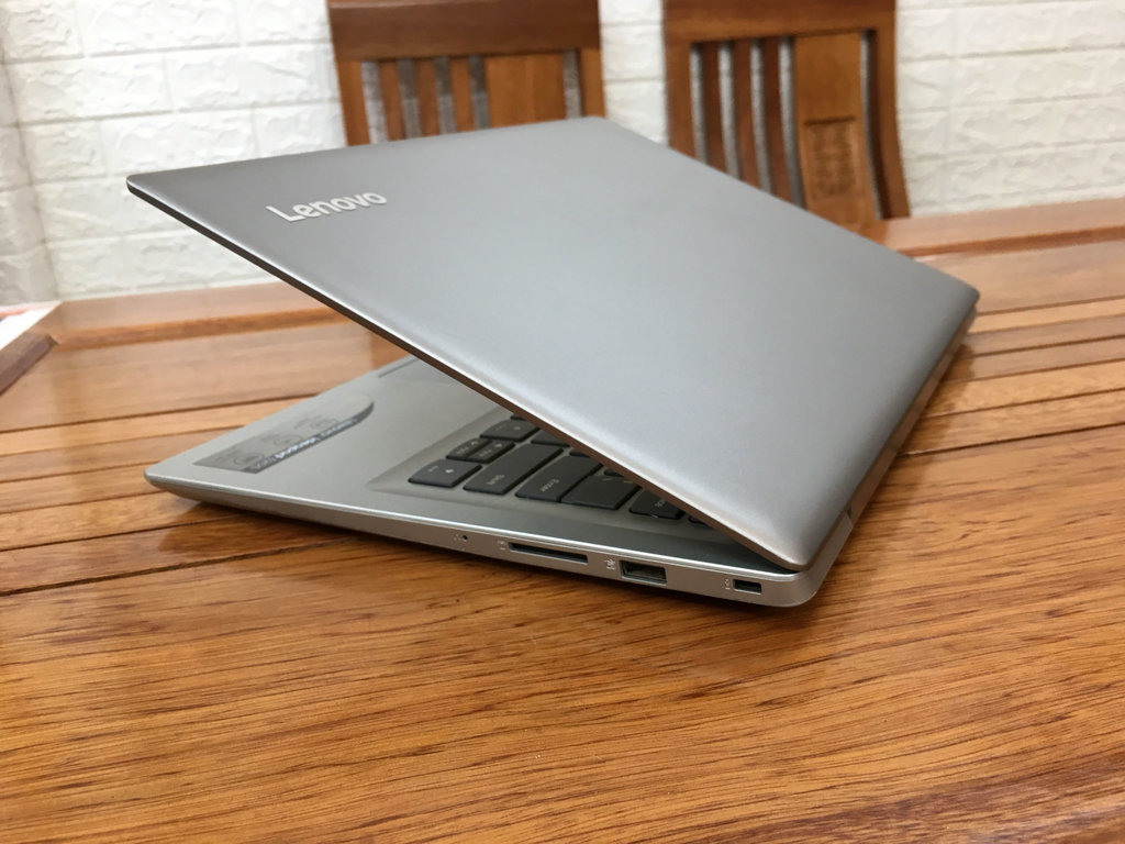 LENOVO IDEAPAD 320S-14IKB 9.