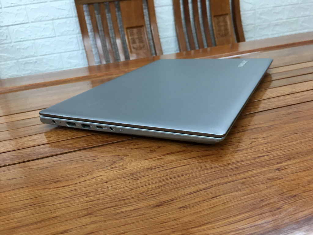 LENOVO IDEAPAD 320S-14IKB 10.