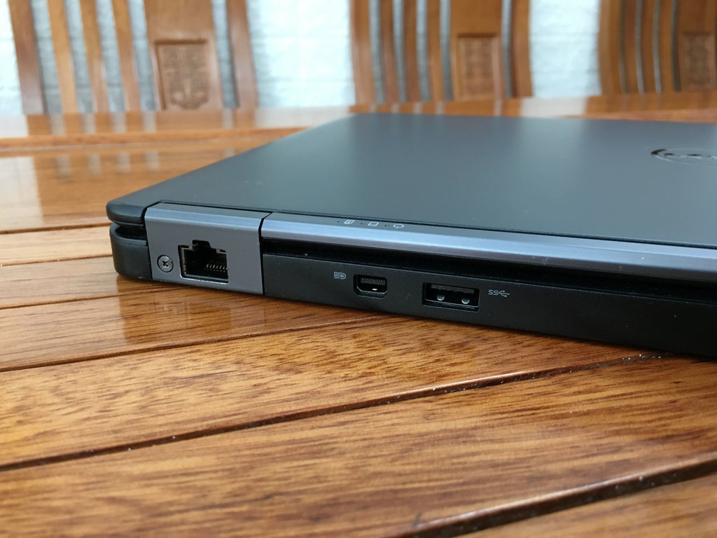 DELL LATITUDE E7450 8.