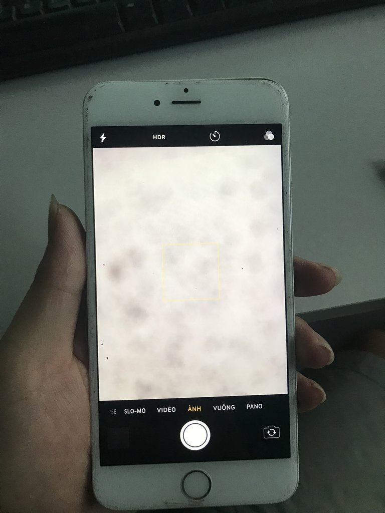Nếu màn hình iPhone xuất hiện một chấm đen - hãy tìm hiểu kỹ?