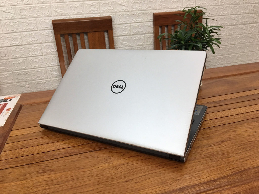 DELL INSPIRON 5559 2.