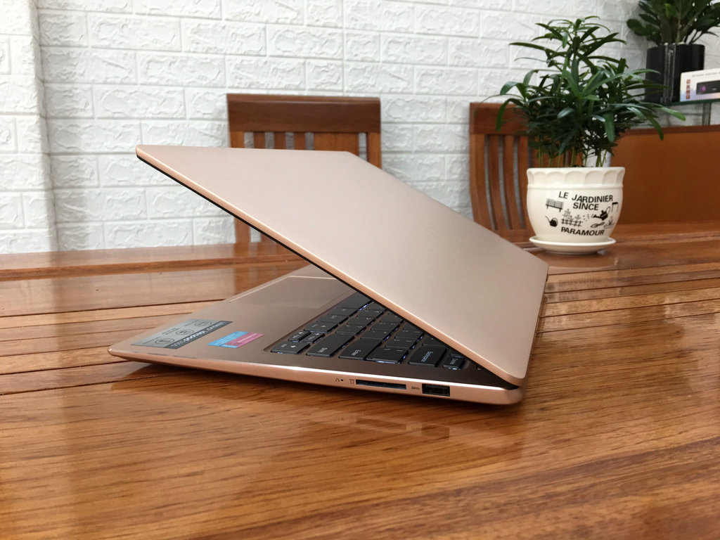 LENOVO IDEAPAD 530S 10.