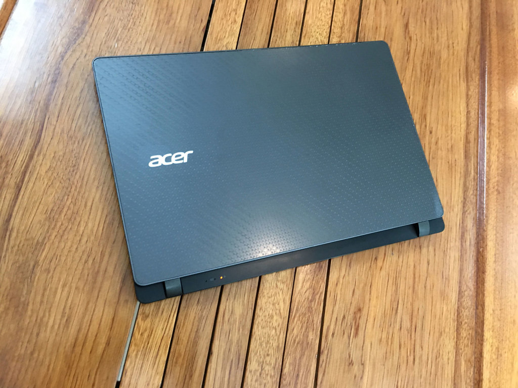 ACER V3-371 1.