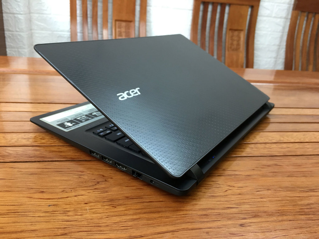 ACER V3-371 7.