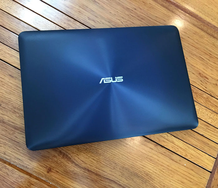 ASUS A556UR CORE I7 6500U 1.