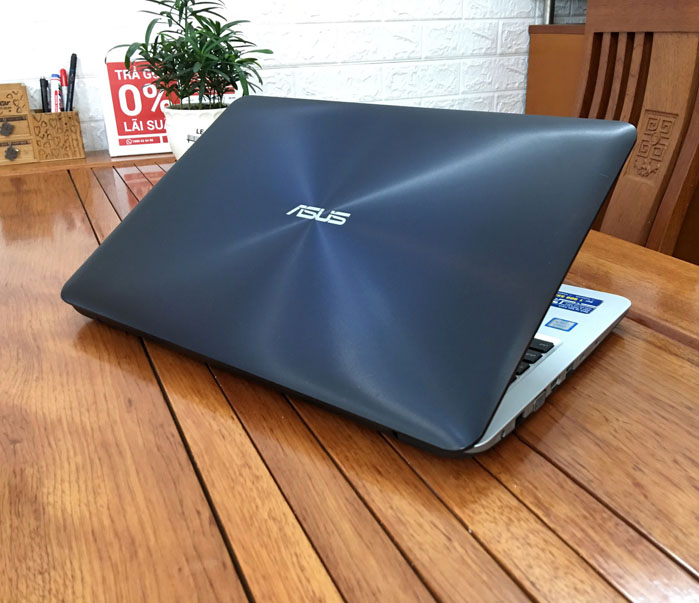 ASUS A556UR CORE I7 6500U 8.