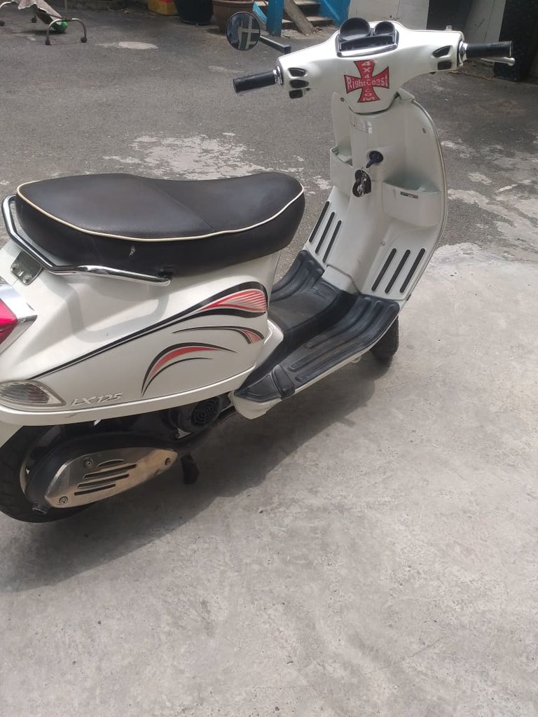 Piaggio Vespa S2...