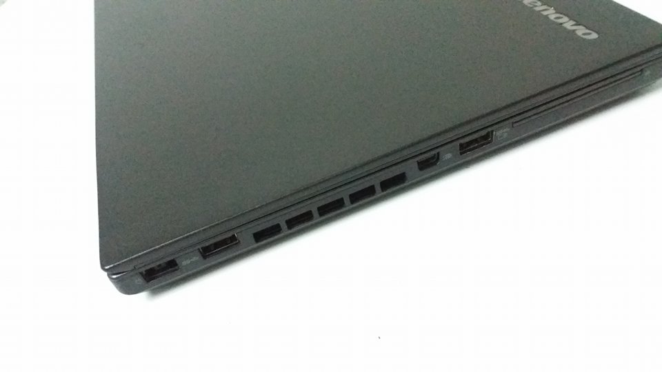 72lenovo-thinkpad-t440s-i5-the-he-4.