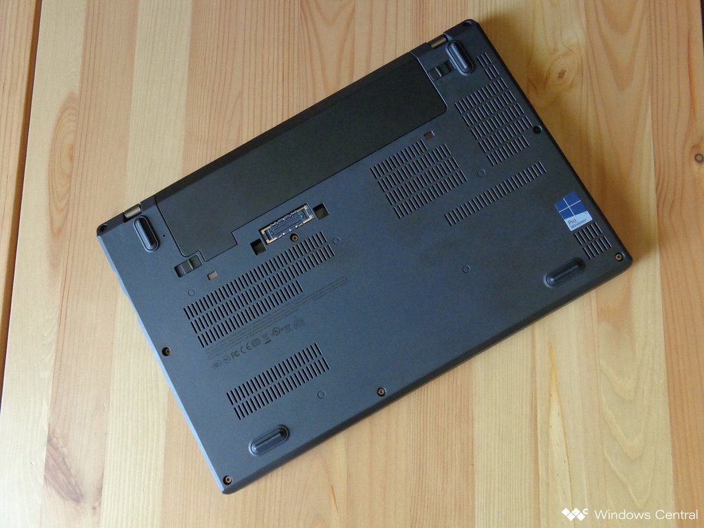 lenovo-thinkpad-x270.