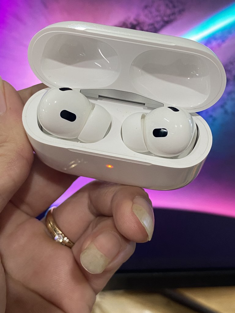 Bán - AirPods Pro (2nd Gen) Bh Dài DONE | VietFones Forum