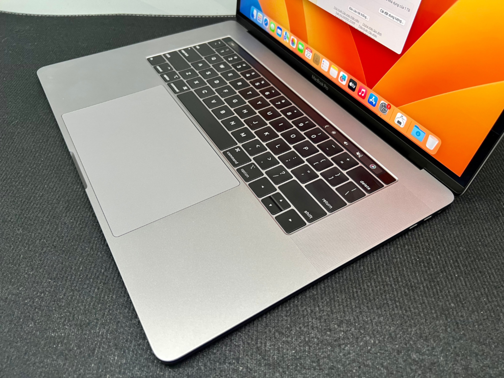 macbook-pro-ram-32g.