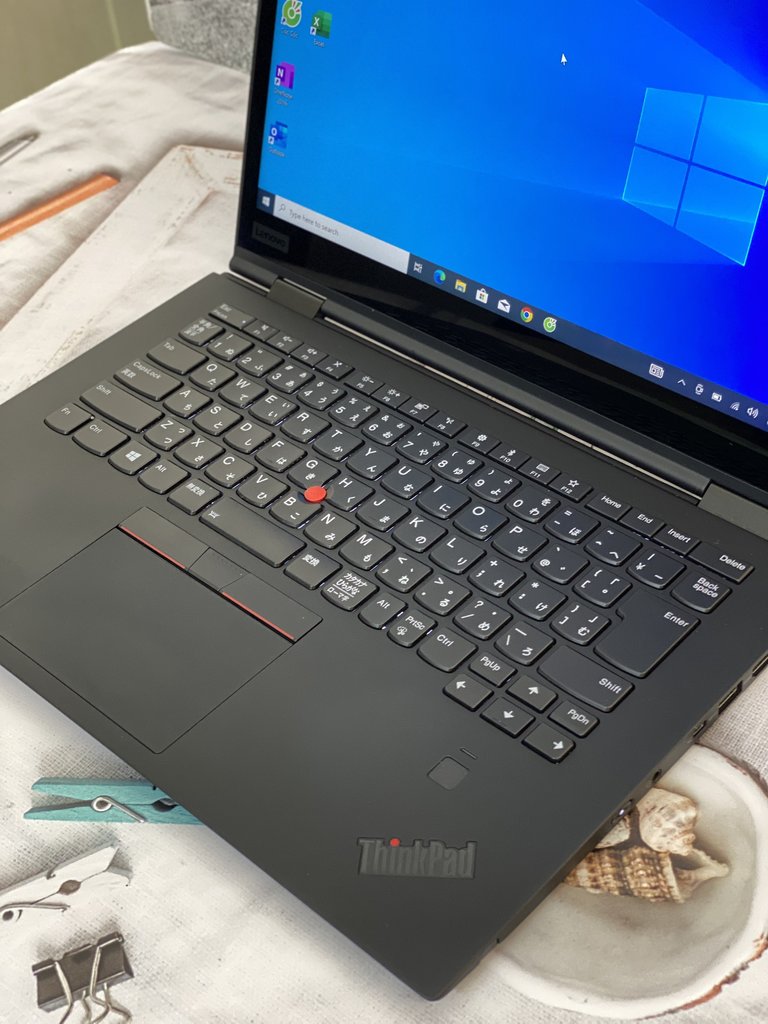 Thinkpad X1 Yoga Gen 3 03.