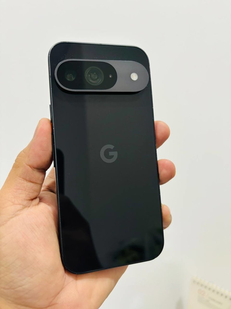 Google Pixel 9 (12GB128GB) - Đen - 98524 - LOCK - B+ (4).