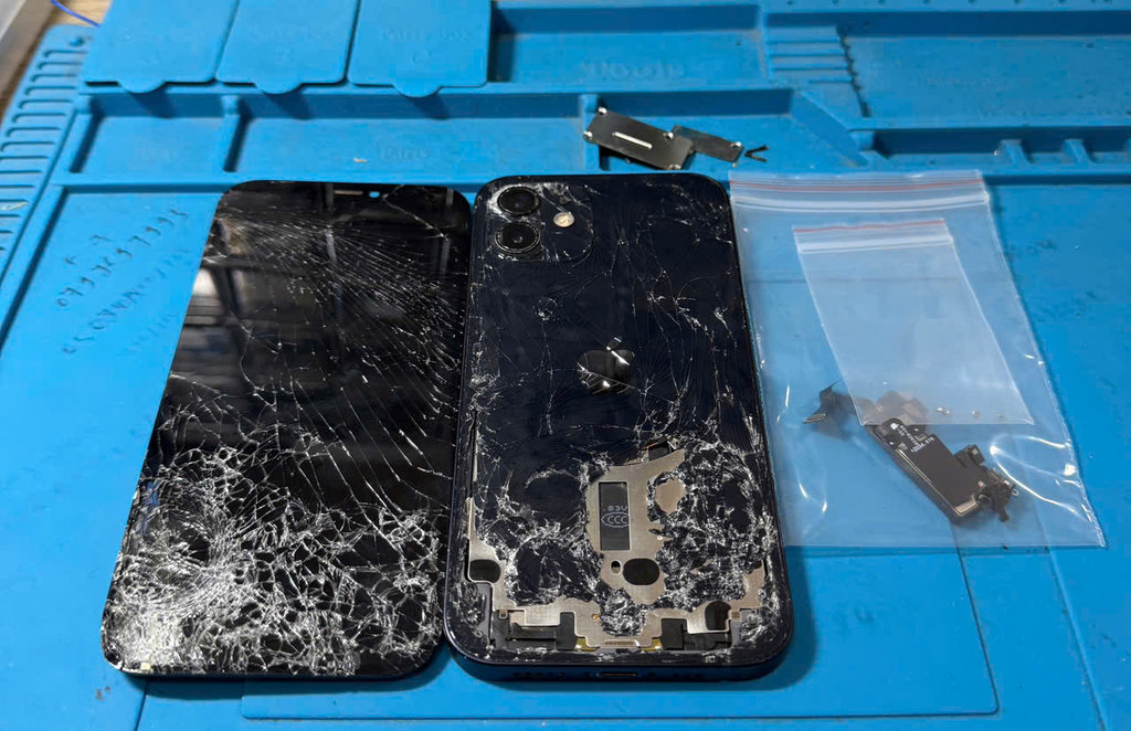 z6810655965990_a0d49f144886c1044bf268edc793a153.