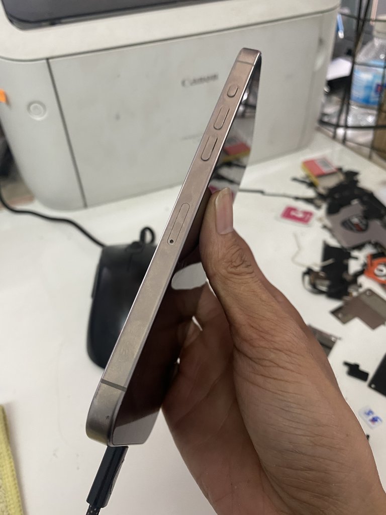 2E9300EA-71A8-4FC0-8392-F98FF1DE6BDB.