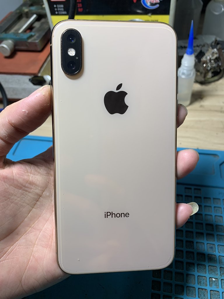 21508C73-A1BD-4D5A-A963-1604C62EA884.