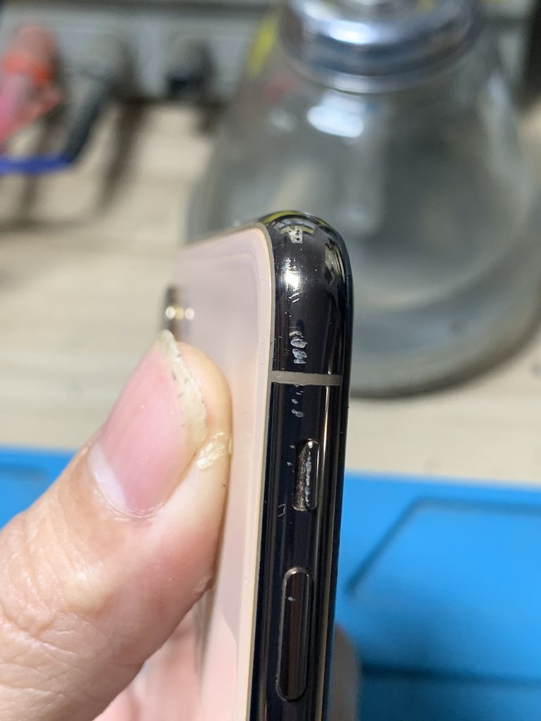 8E6AE418-70B2-463D-80B9-48F5C0C88641.